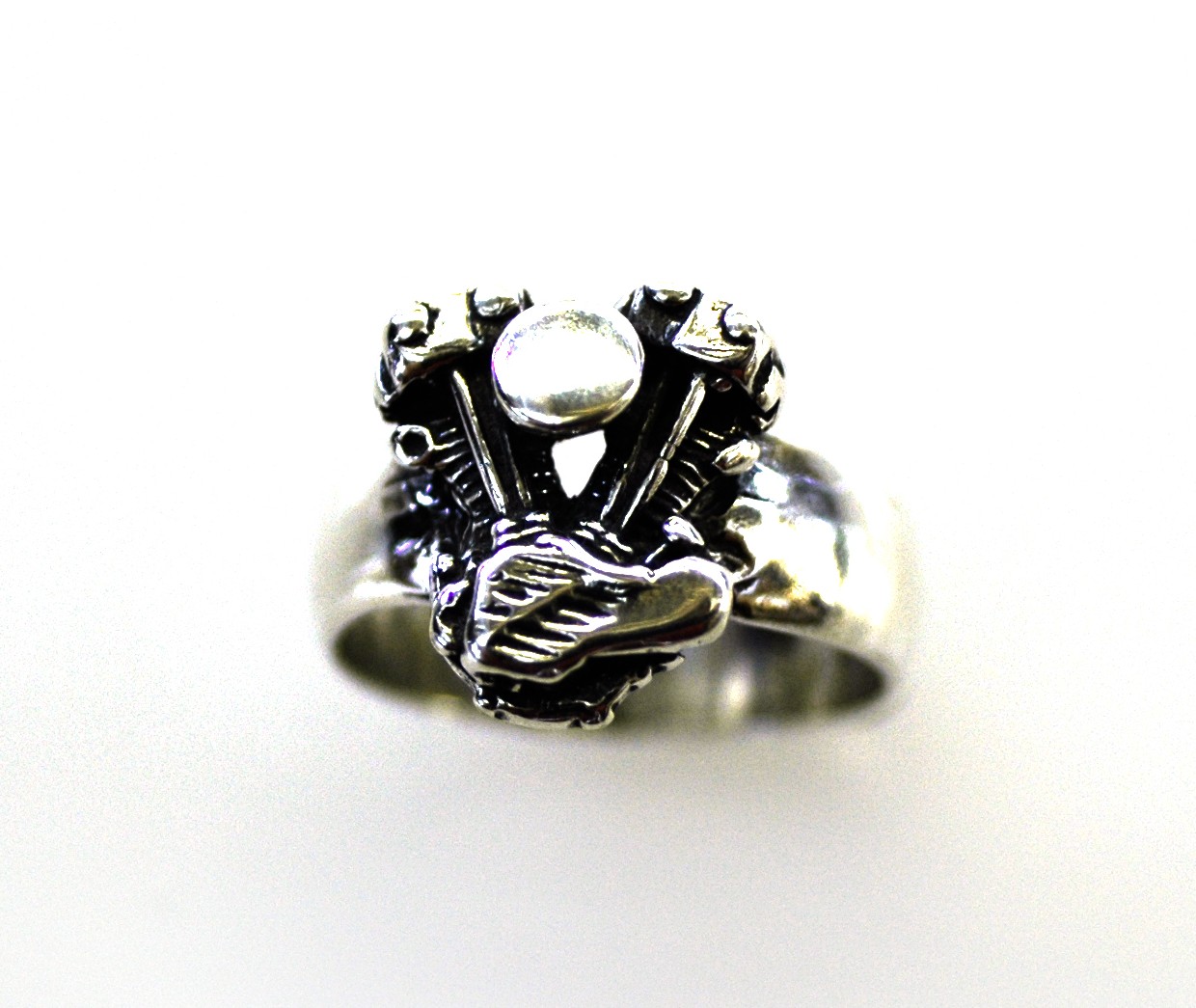 Smaller Knucklehead Engine Motorcycle Ring HI Octane Jewelry Hot