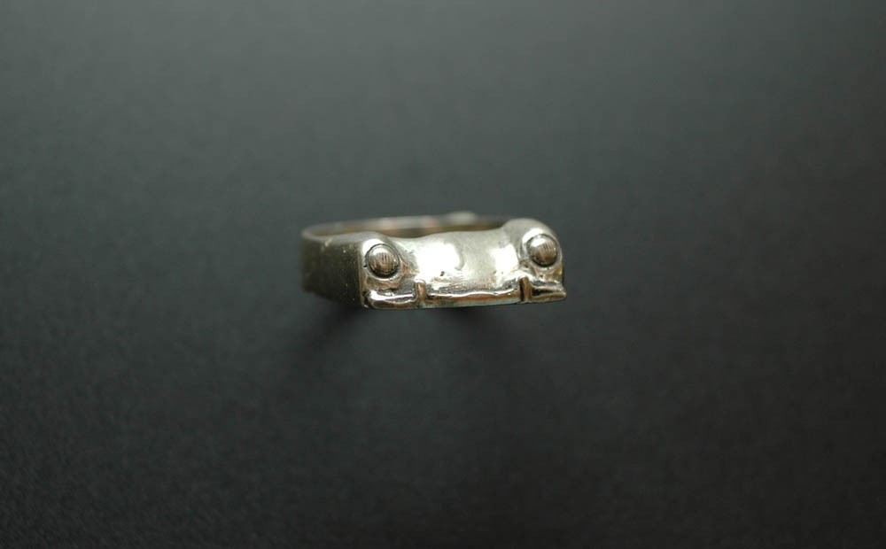 356 Bathtub Porsche Speedster Ring in White or Gold Bronze (small design)