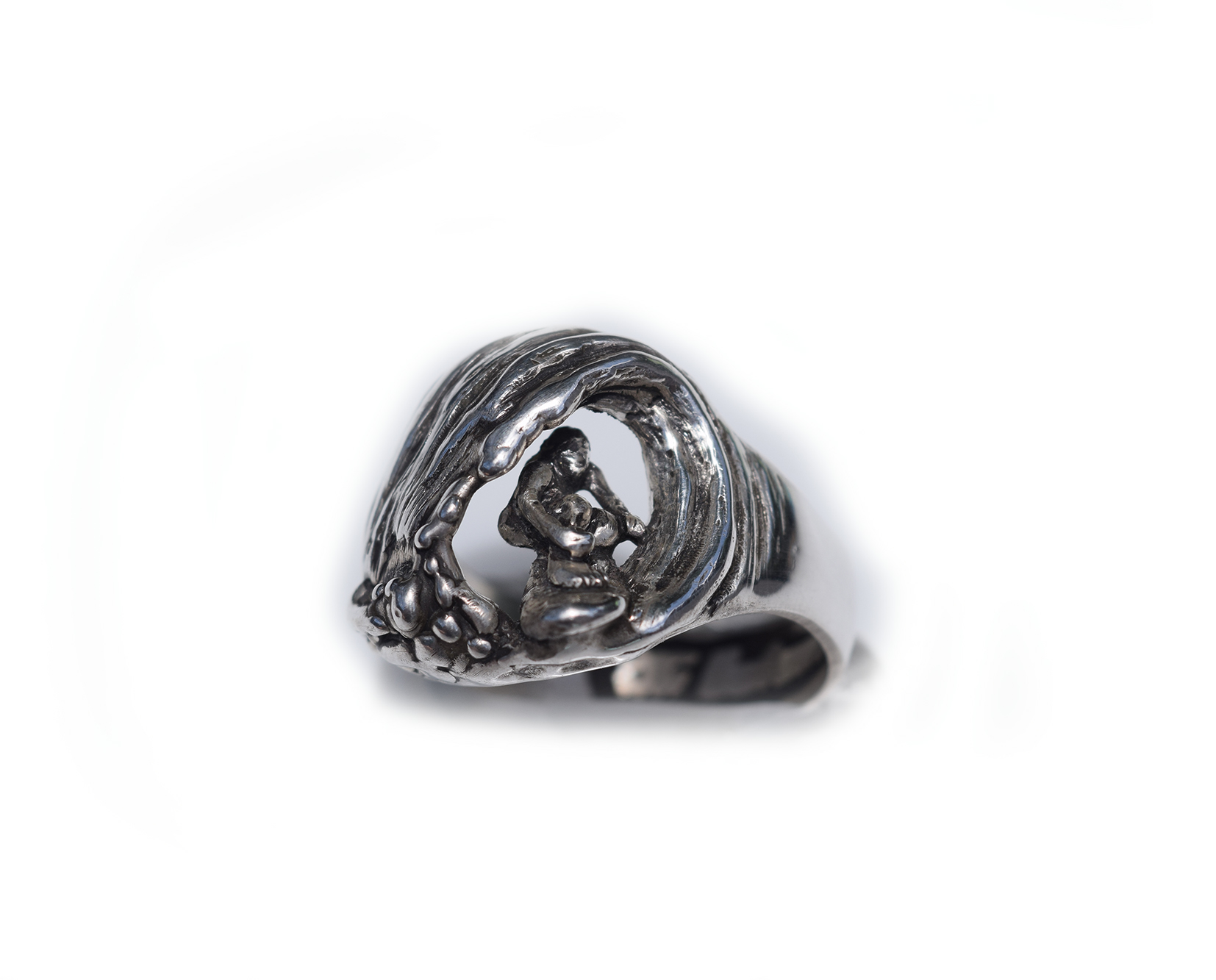Surf-Ring-Hi-Octane-jewelry01.jpg