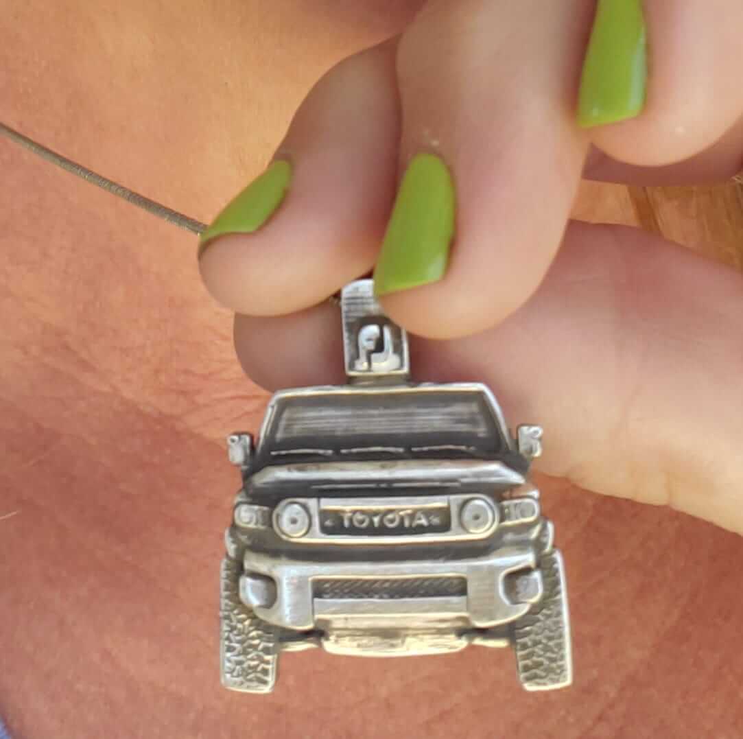 Toyota FJ Cruiser Necklace in Sterling Silver - Image 4