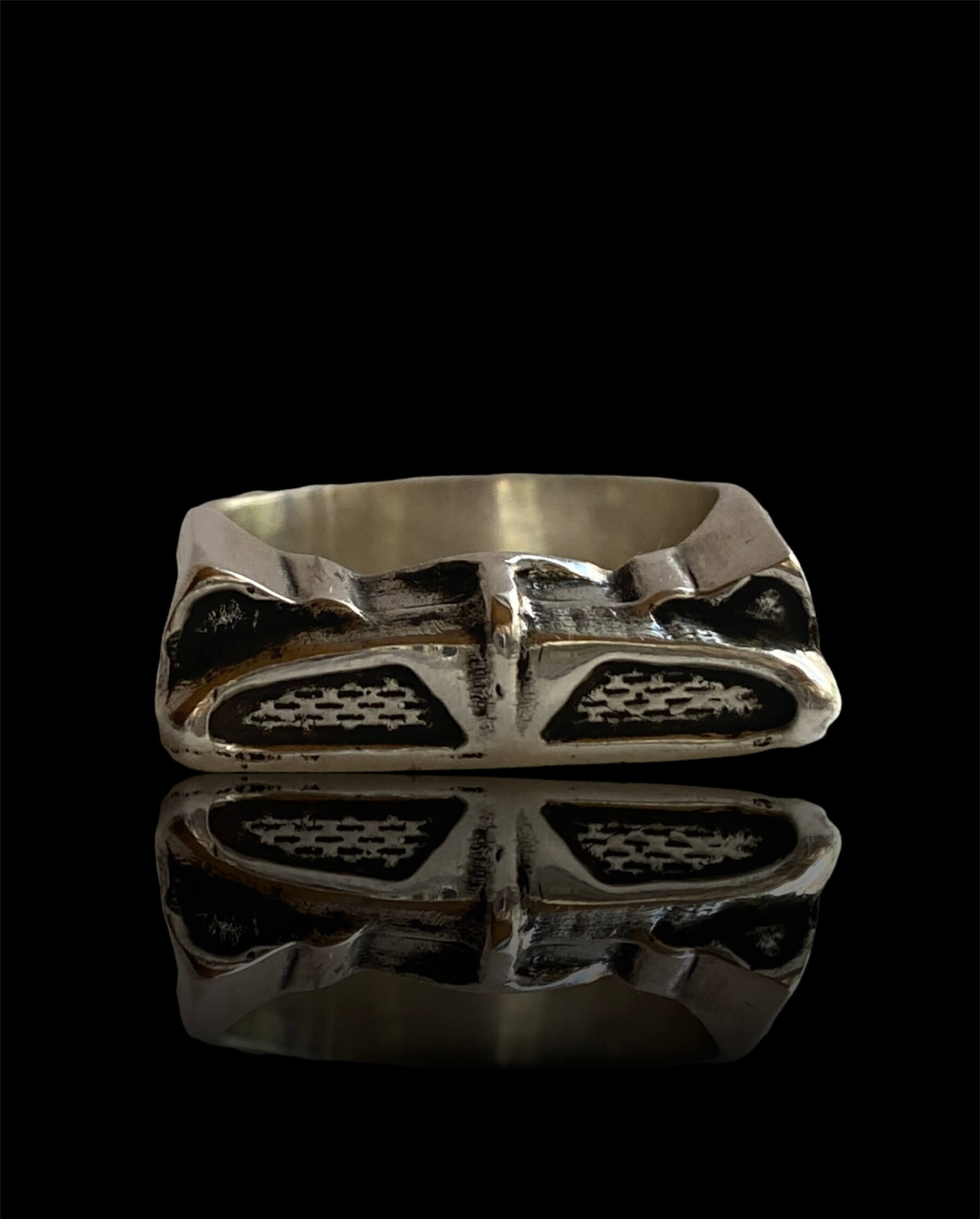 Batmobile Batman Ring Based on Barris Design - Image 8