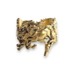 Alternative view of Wild Horses Ring