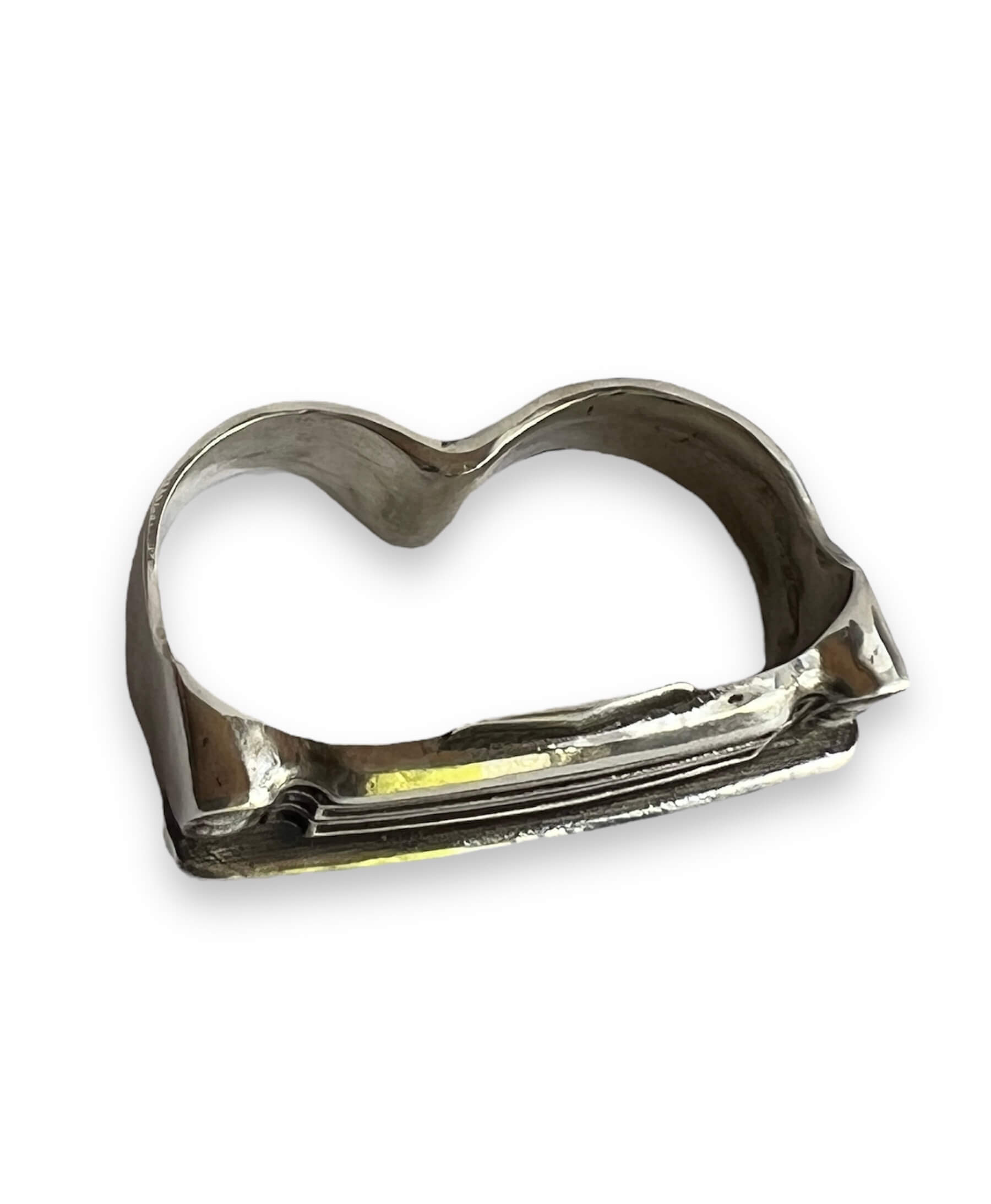 Your Car Grille as Double Knuckle Ring - Image 4